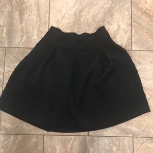 NWOT New York & Company Stretch Skirt (Size: L)